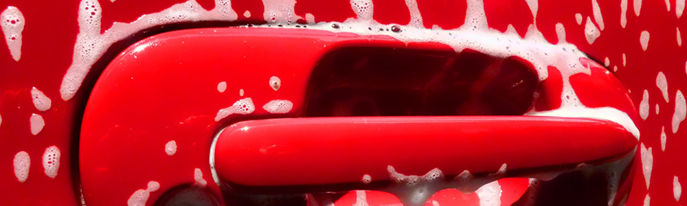 ČIŠTĚNÍ EXTERIÉRŮ OSOBNÍCH VOZIDEL